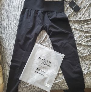NVGTN black solid seamless leggings